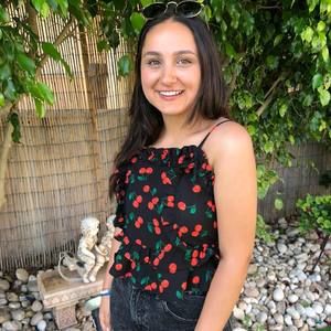 Meet your Posher, Talia